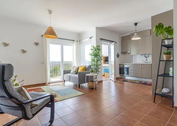 & Nature Apartmentn In By Lisbeyond 아파트 알제주르