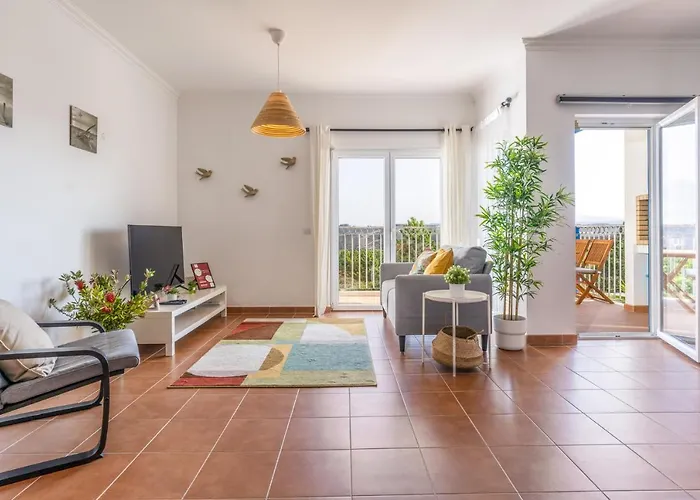 & Nature Apartmentn In By Lisbeyond 아파트 *