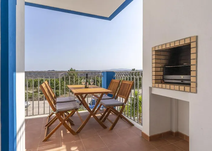 아파트 & Nature Apartmentn In By Lisbeyond *